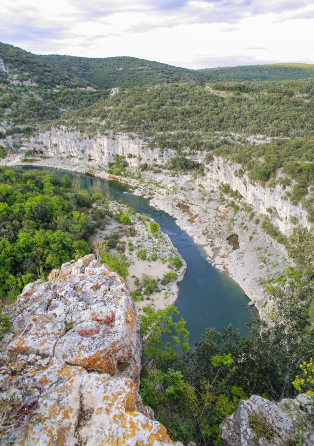 Les Yourtes De Provence Saint-Paulet-de-Caisson Eksteriør billede